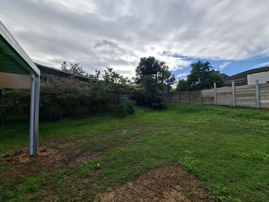 3 Bedroom Property for Sale in Van Riebeeck Hoogte Eastern Cape
